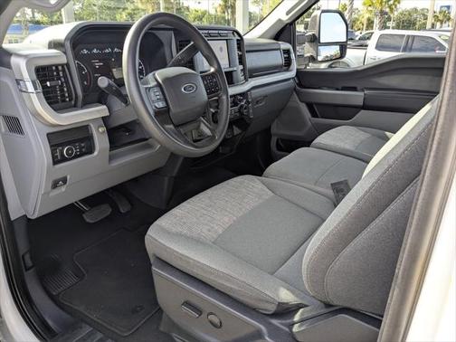 2024 Ford F-350 XLT
