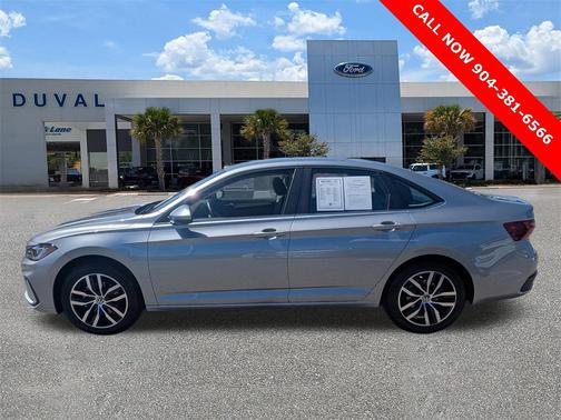 2025 Volkswagen Jetta 1.5T SE