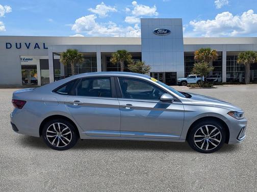 2025 Volkswagen Jetta 1.5T SE