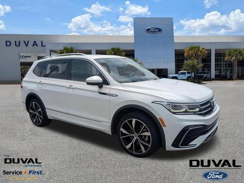 Opal White Pearl Effect 2023 Volkswagen Tiguan 2.0T SEL R-Line