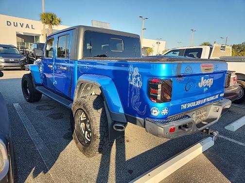 2020 Jeep Gladiator Overland