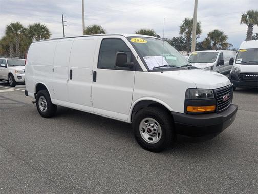 2023 GMC Savana 2500 Work Van