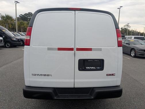 2023 GMC Savana 2500 Work Van