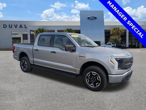 2022 Ford F-150 Lightning XLT
