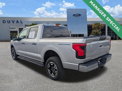 2022 Ford F-150 Lightning XLT