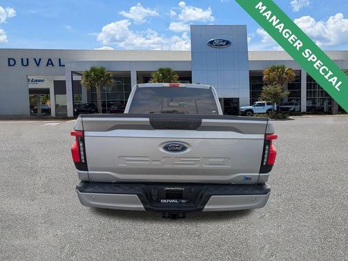 2022 Ford F-150 Lightning XLT