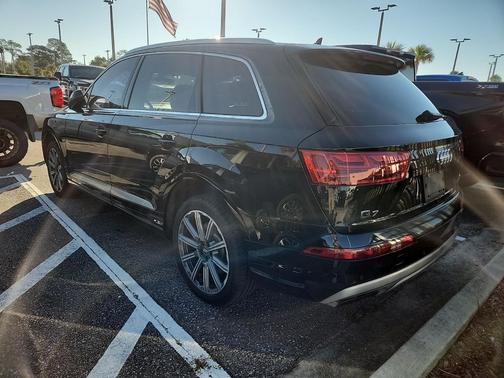 2018 Audi Q7 3.0T Premium Plus