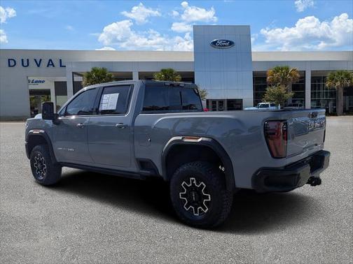 2024 GMC Sierra 2500 AT4