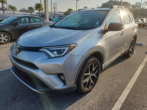 2016 Toyota RAV4 SE