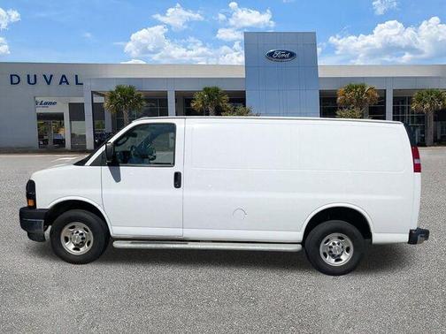 Summit White 2024 Chevrolet Express 2500 Work Van
