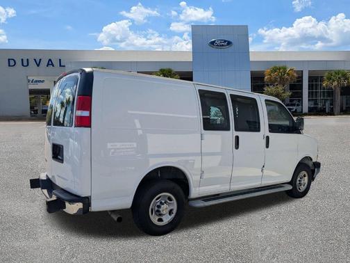 Summit White 2024 Chevrolet Express 2500 Work Van