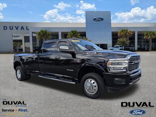 2021 RAM 3500 Laramie Crew Cab 4x4 8' Box