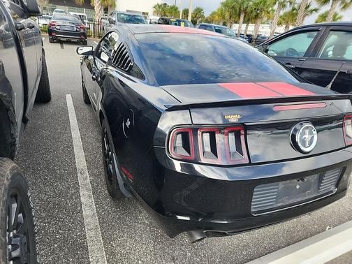 2014 Ford Mustang V6