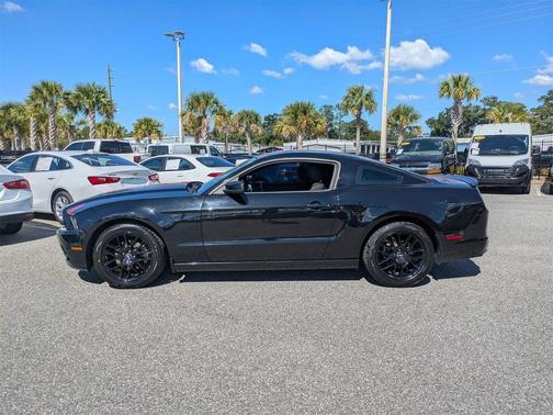 2014 Ford Mustang V6