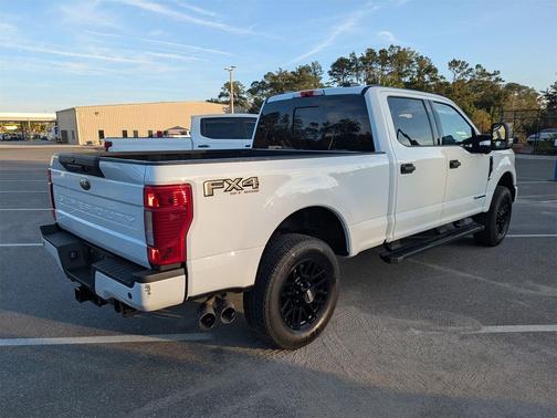2022 Ford F-350 XLT