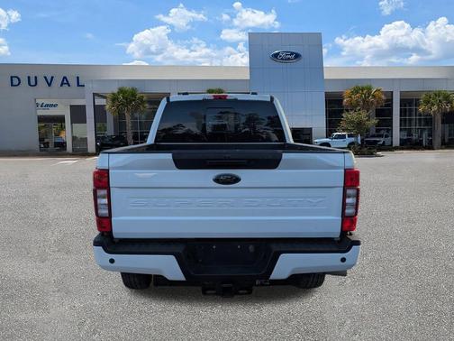 2022 Ford F-350 XLT
