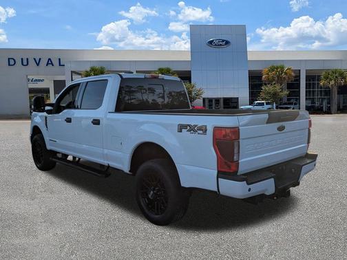 2022 Ford F-350 XLT