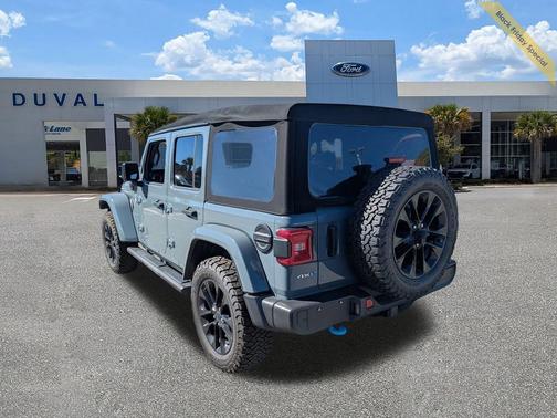 2024 Jeep Wrangler 4xe Sahara