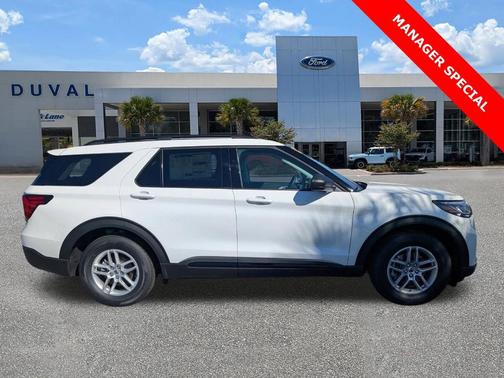 Star White 2026 Ford Explorer Active
