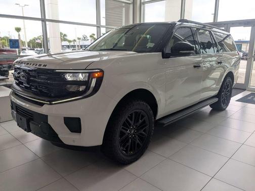 Star White 2026 Ford Expedition Max Platinum