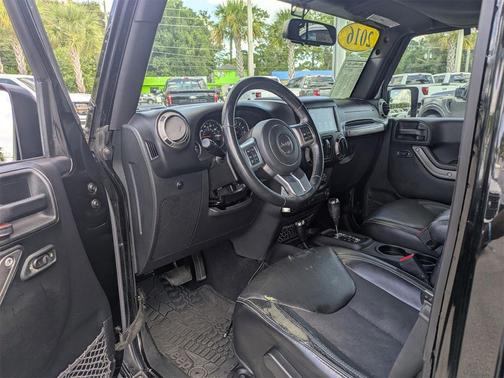 2016 Jeep Wrangler Unlimited Freedom