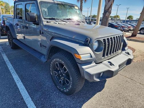 2021 Jeep Gladiator Sport
