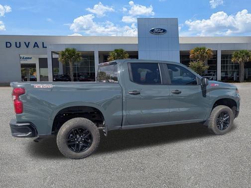 2025 Chevrolet Silverado 1500 Custom Trail Boss