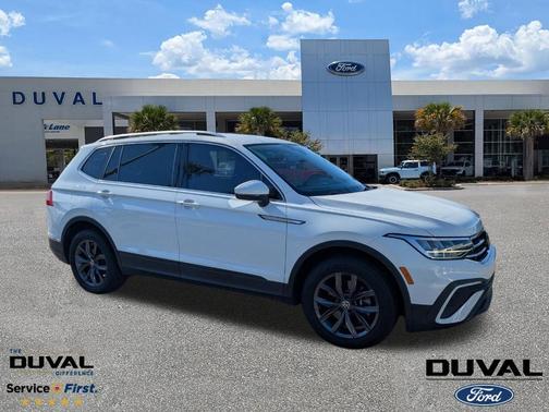 Pure White 2022 Volkswagen Tiguan 2.0T SE