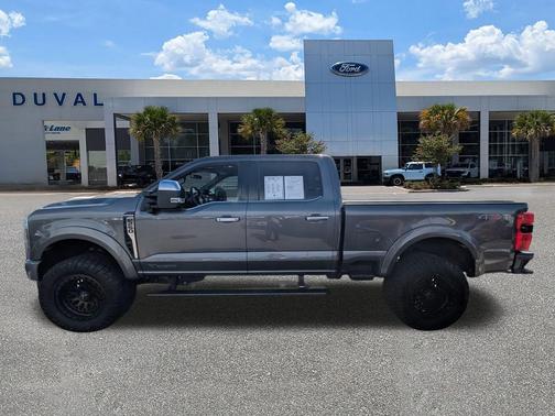 2024 Ford F-250 Platinum