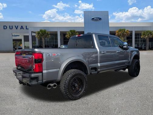 2024 Ford F-250 Platinum
