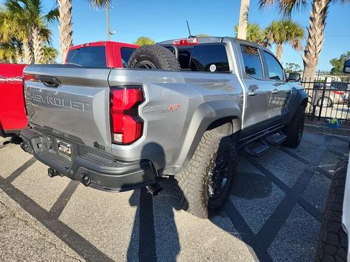 2024 Chevrolet Colorado ZR2