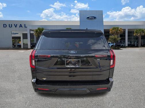 Agate Black Metallic 2026 Ford Expedition Platinum