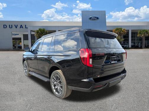 Agate Black Metallic 2026 Ford Expedition Platinum