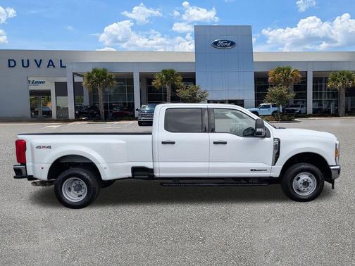 2024 Ford F-350 XLT