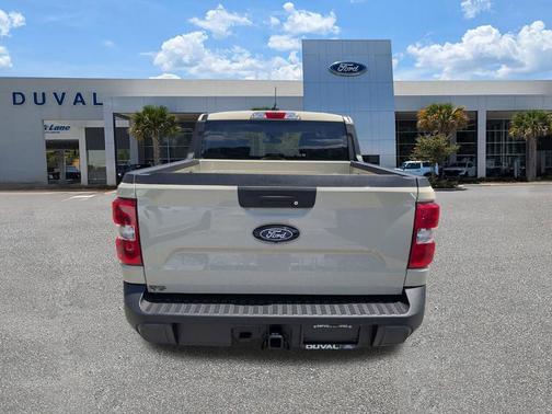 Desert Sand 2025 Ford Maverick XLT
