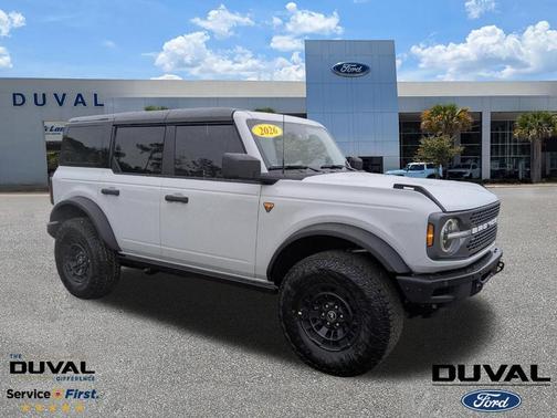 Avalanche Gray 2026 Ford Bronco Badlands