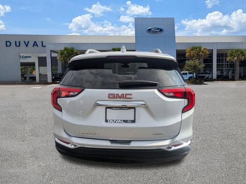 2021 GMC Terrain SLT