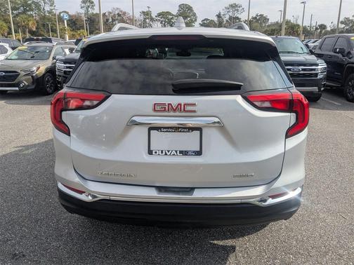 2021 GMC Terrain SLT