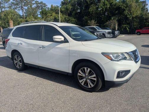 Glacier White 2019 Nissan Pathfinder SV