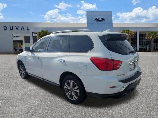Glacier White 2019 Nissan Pathfinder SV