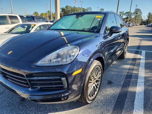 2023 Porsche Cayenne Platinum Edition