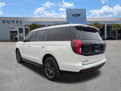 Star White 2026 Ford Expedition Platinum
