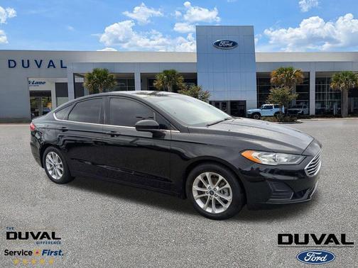 2020 Ford Fusion SE