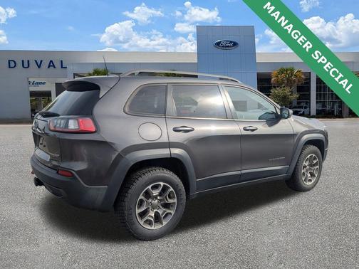 2020 Jeep Cherokee Trailhawk