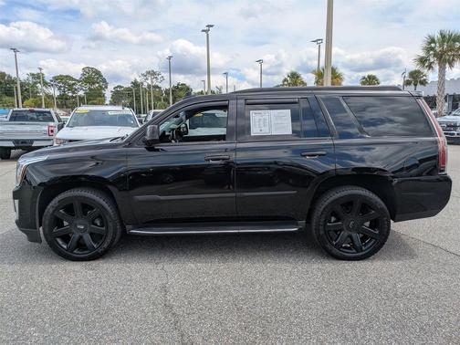 2018 Cadillac Escalade Luxury