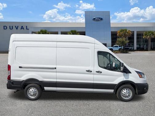 Oxford White 2026 Ford Transit-250 Base