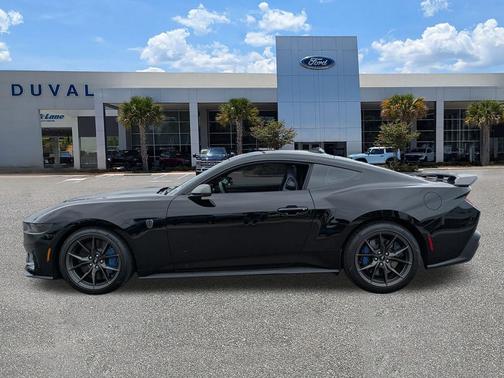 2025 Ford Mustang Dark Horse Fastback