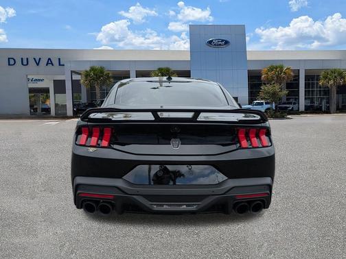 2025 Ford Mustang Dark Horse Fastback