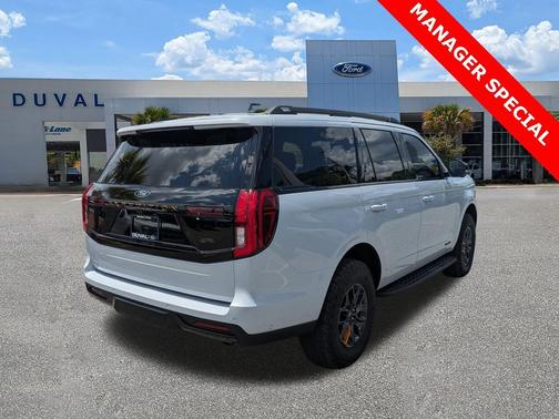 2025 Ford Expedition Tremor