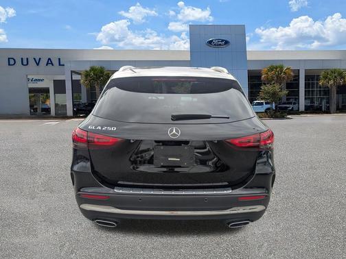 2023 Mercedes-Benz GLA 250 Base